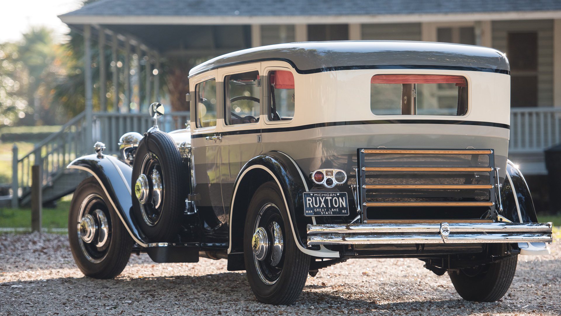 中场站位分层是否影响后场出球线路选择,中场分几种