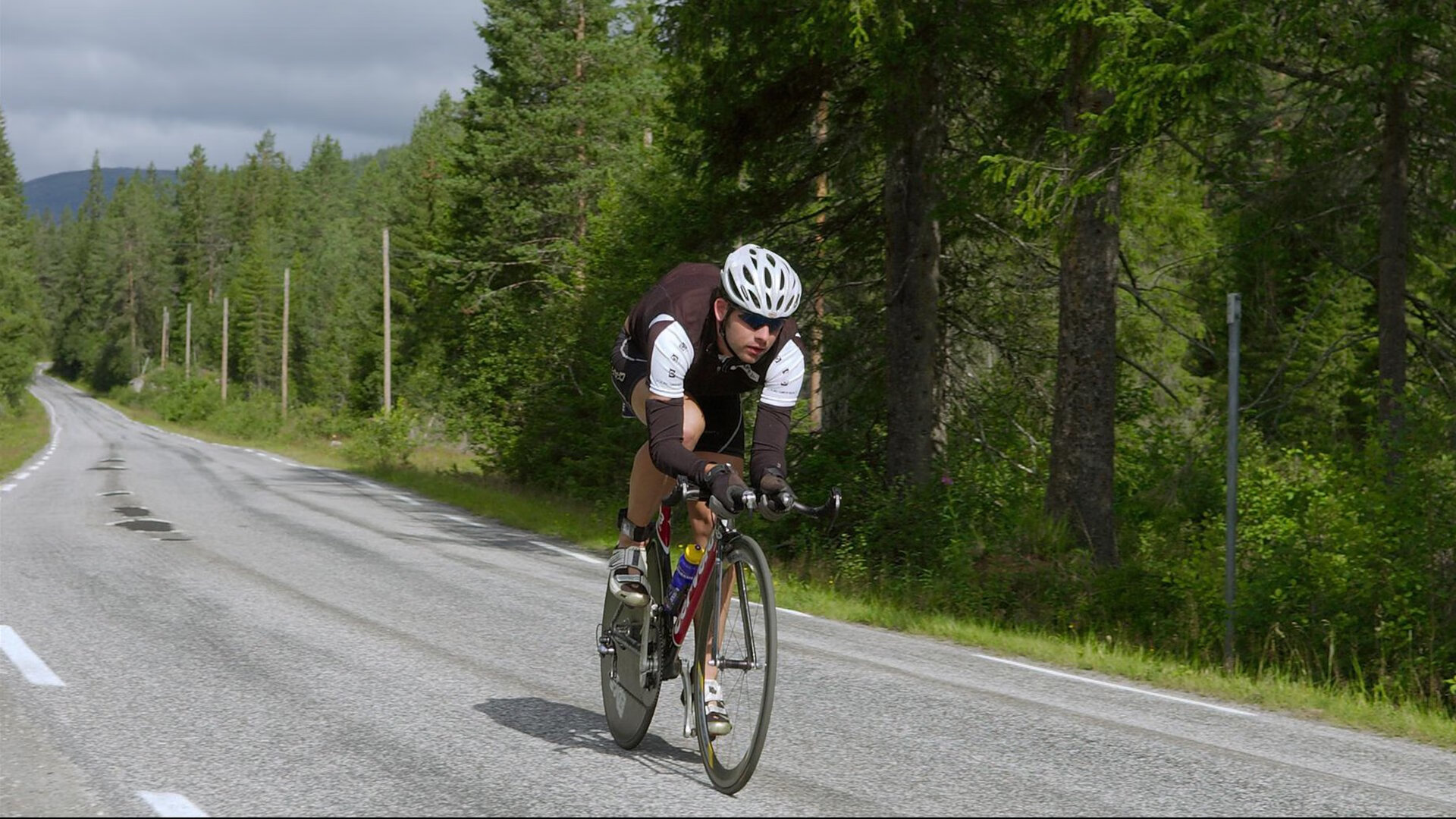 德甲闪耀全场：流畅节奏、大开大合，德甲节奏快